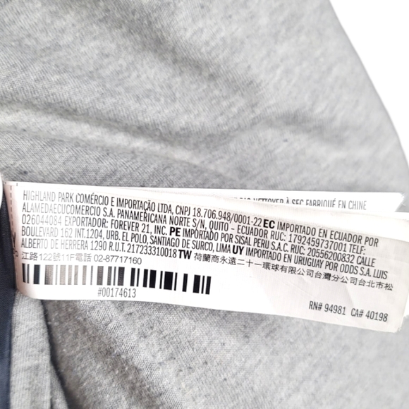 UNIQLO ULTRA WARM DOWN PUFFER Small - Medium - Picture 6 of 6